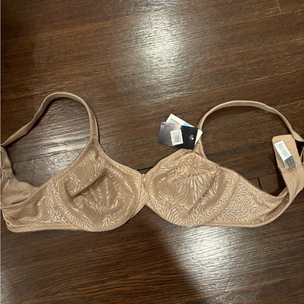Wacoal “awareness seamless bra” size 36C